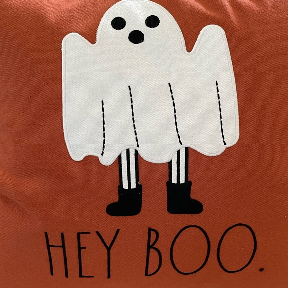 👻Rae Dunn HEY BOO large throw pillow - Picture 2 of 3